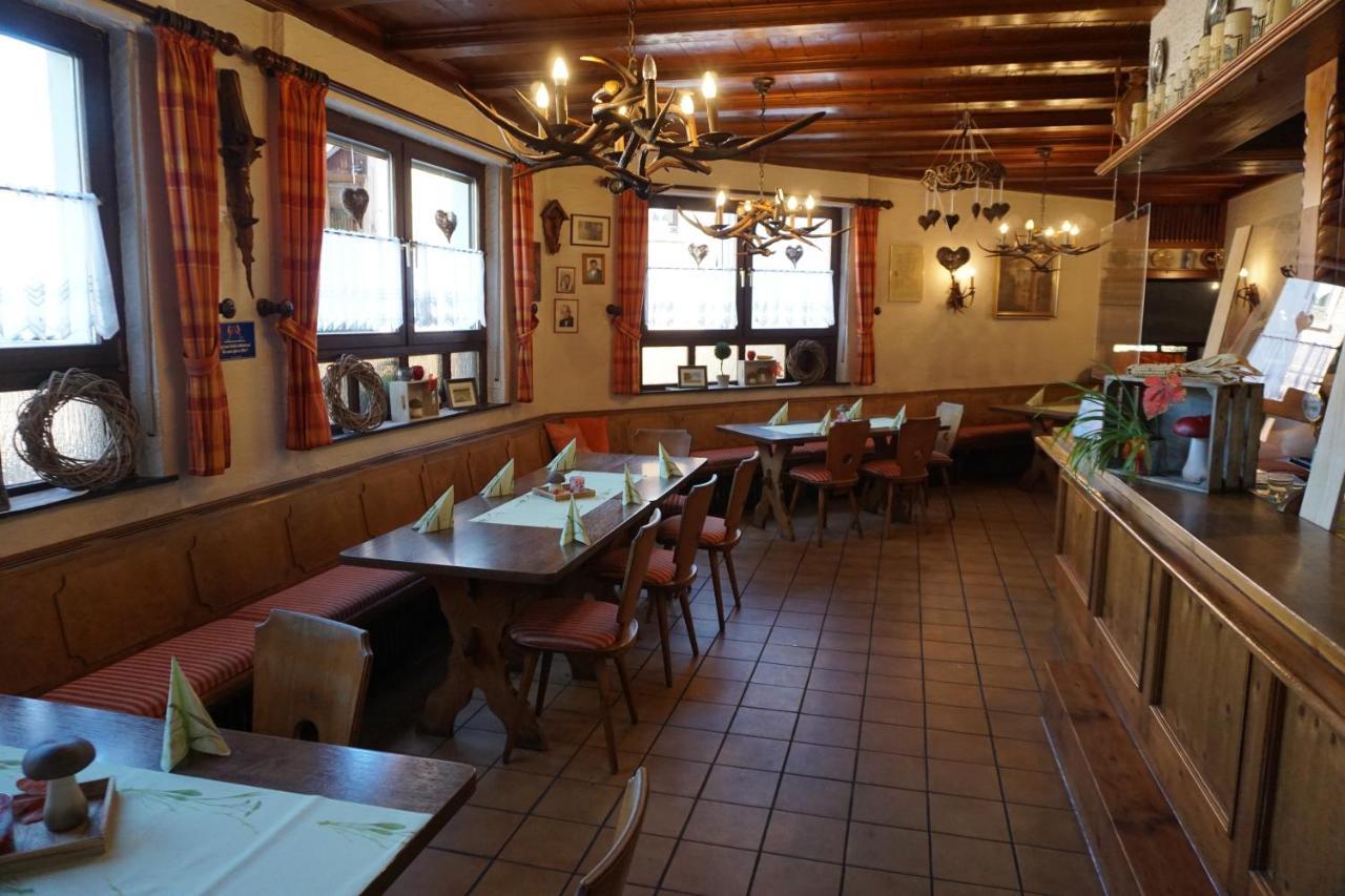 Gasthof Zum Loewen เมสเพลบรุนน์ ภายนอก รูปภาพ